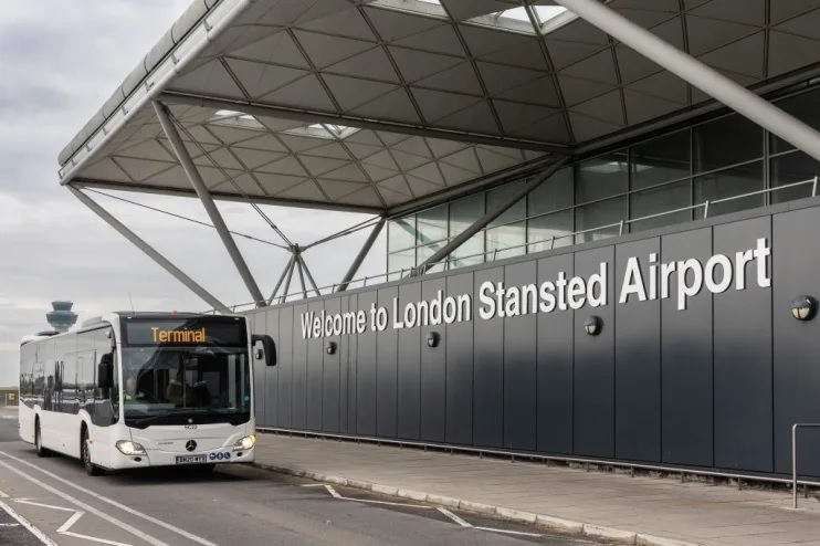 stansted airport outside